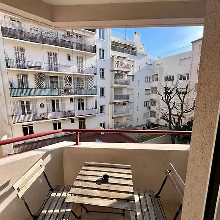 Studio Climatise, Cosy Et Calme Au Centre Ville 昂蒂布 外观 照片