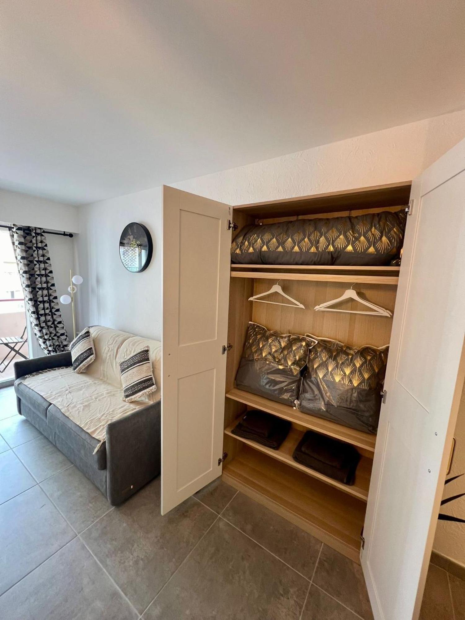 Studio Climatise, Cosy Et Calme Au Centre Ville 昂蒂布 外观 照片